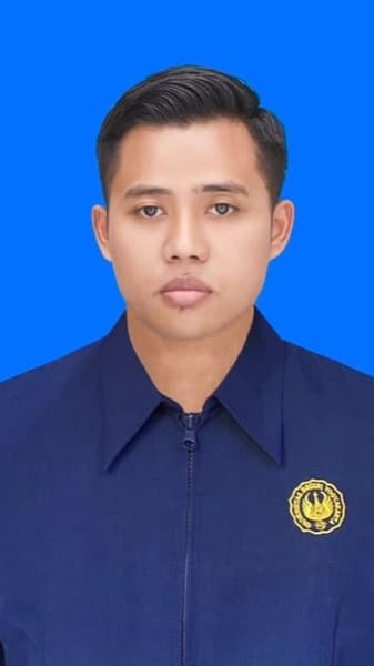 Adhitia G., S.Si — Bahasa Inggris & IELTS