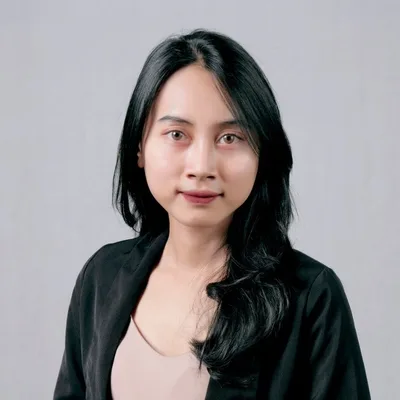 Novrisa N.