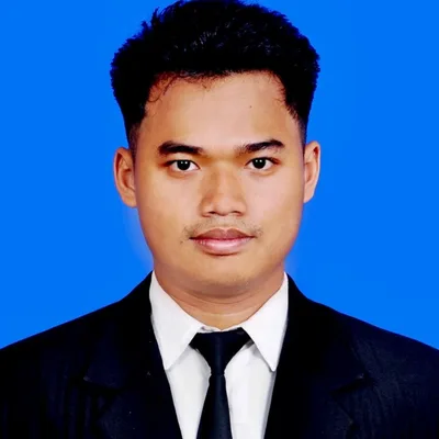 Labib L.