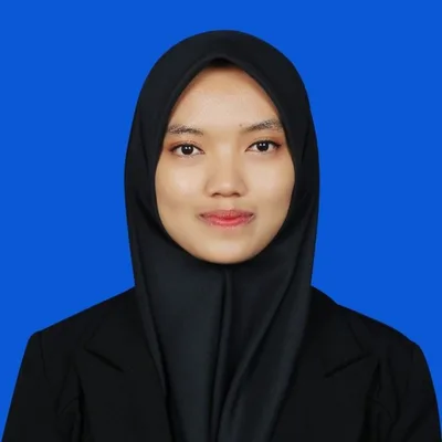 Rindi R.