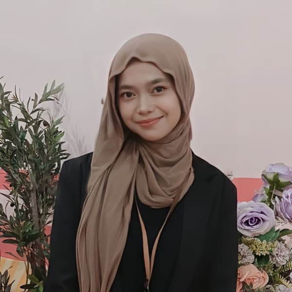 Warda N.