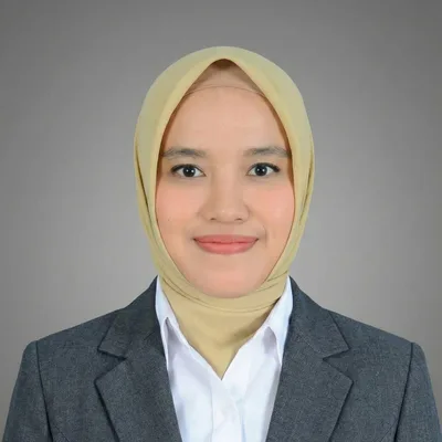 Farida S.